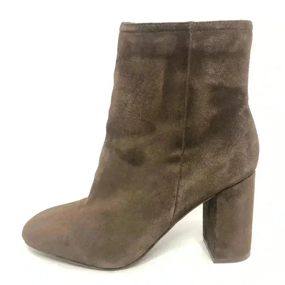UO Faux Suede Dark Brown Booties Chunky Heels Women's Size 9 - Picture 1 of 9